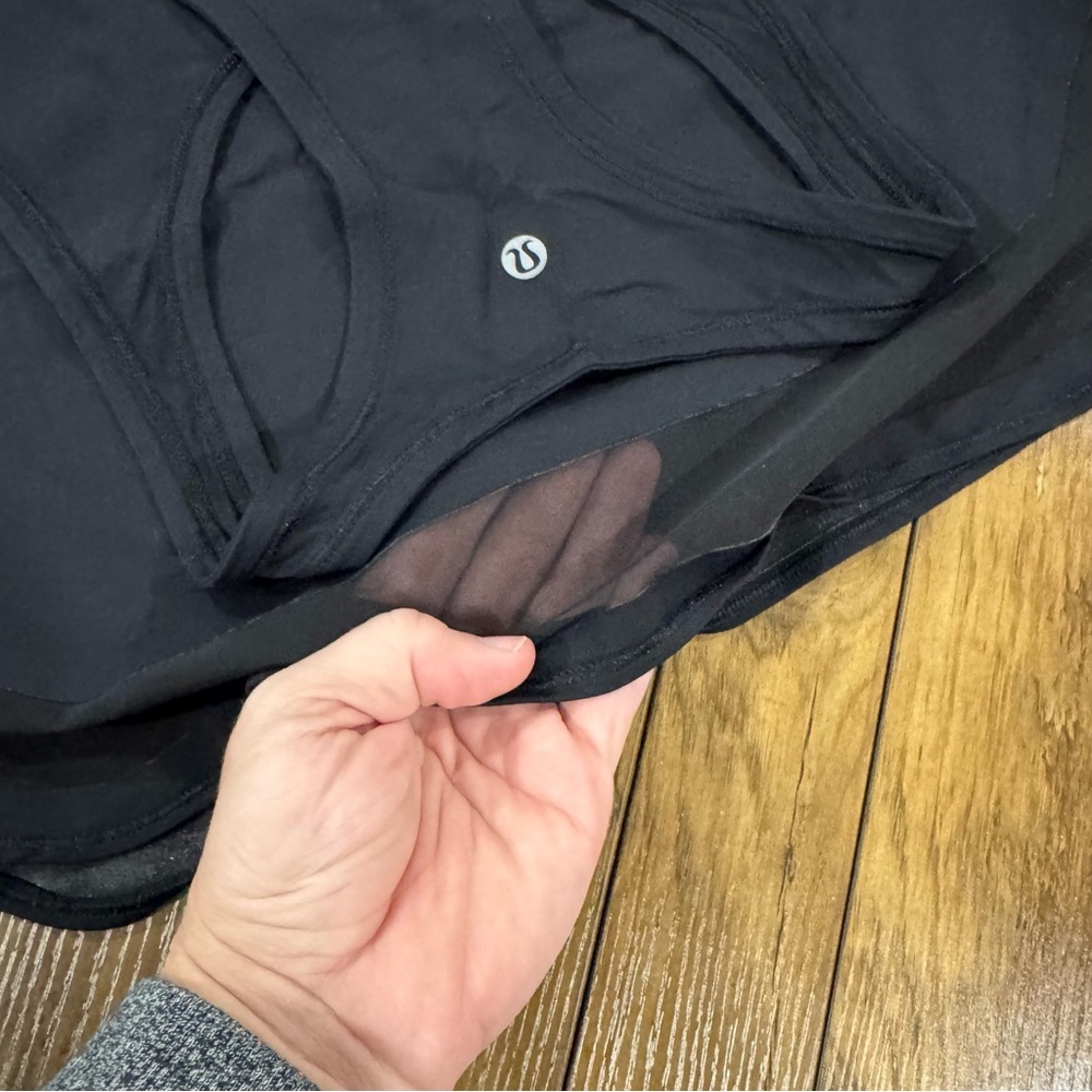Lululemon Smooth Stride Tank (UV Protection) - Picture 5 of 7